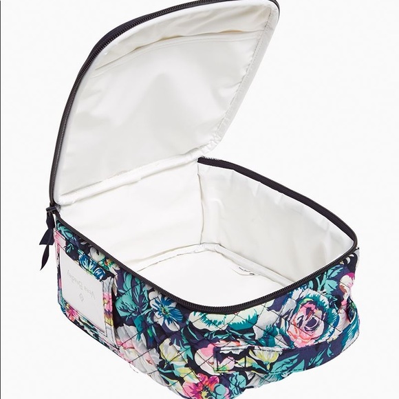 🆕VERA BRADLEY LUNCH BUNCH, Garden Grove - Picture 5 of 7